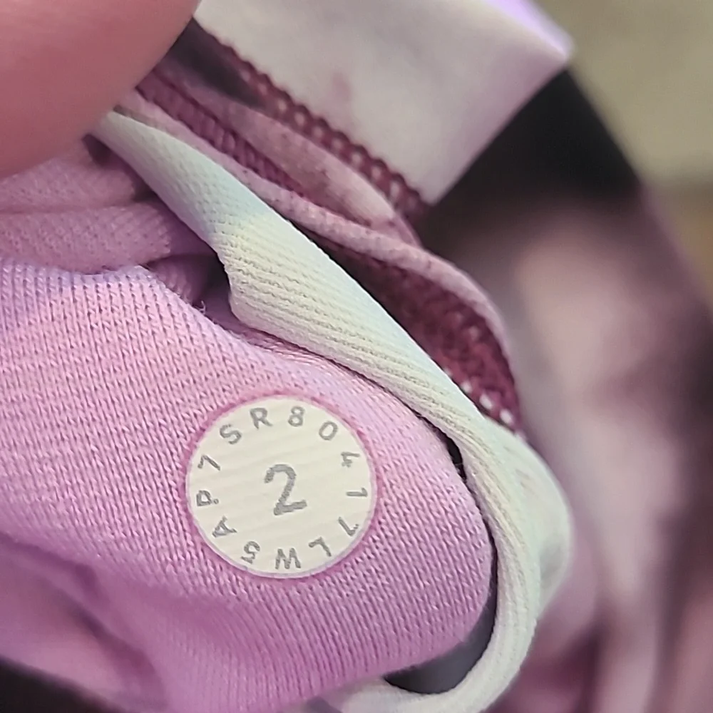 RARE Lululemon full on luxtreme wunder unders size 2 - Picture 5 of 5